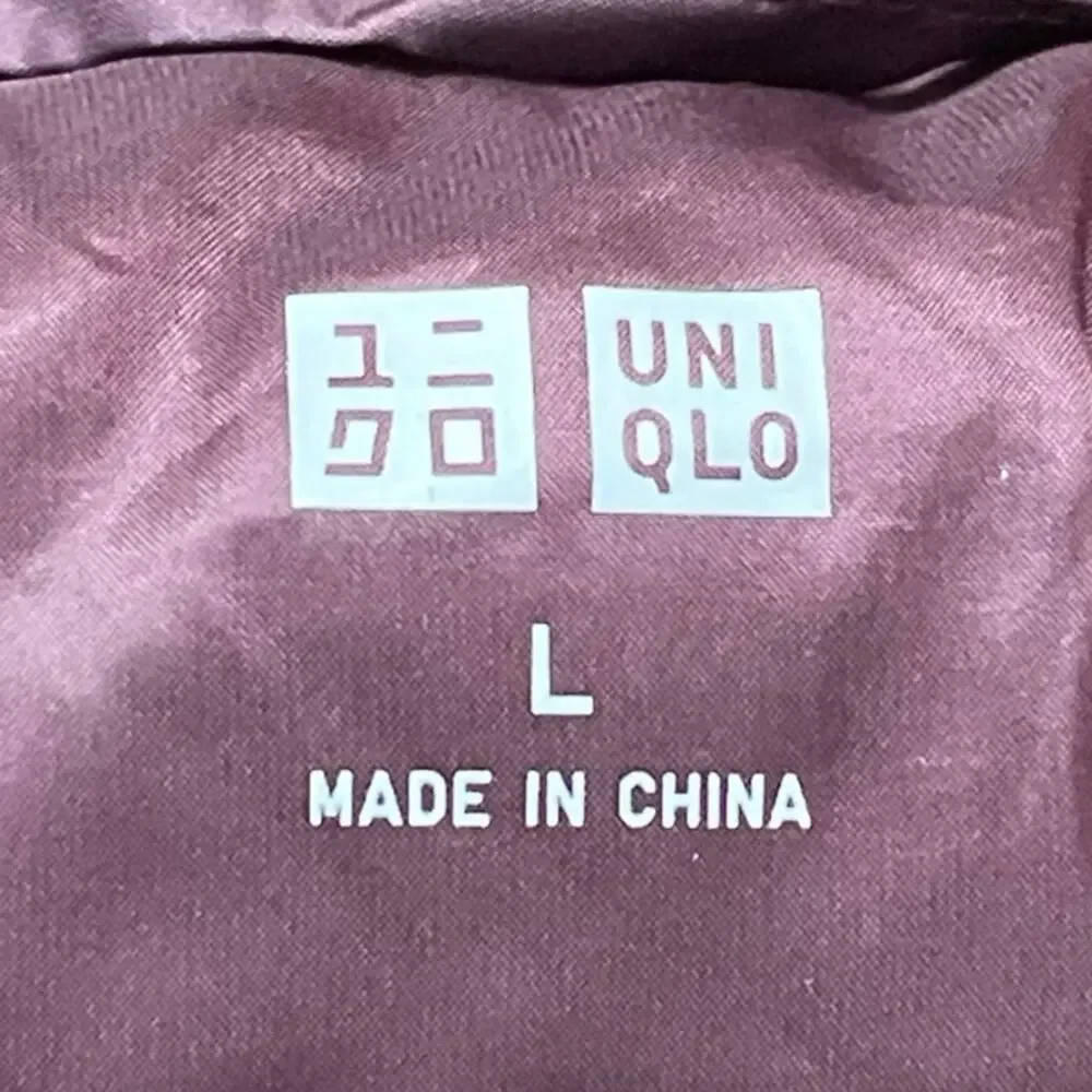 Uniqlo Burgundy Long Sleeves Quilted Ultra Light Down Puffer Coat Jacket Size L